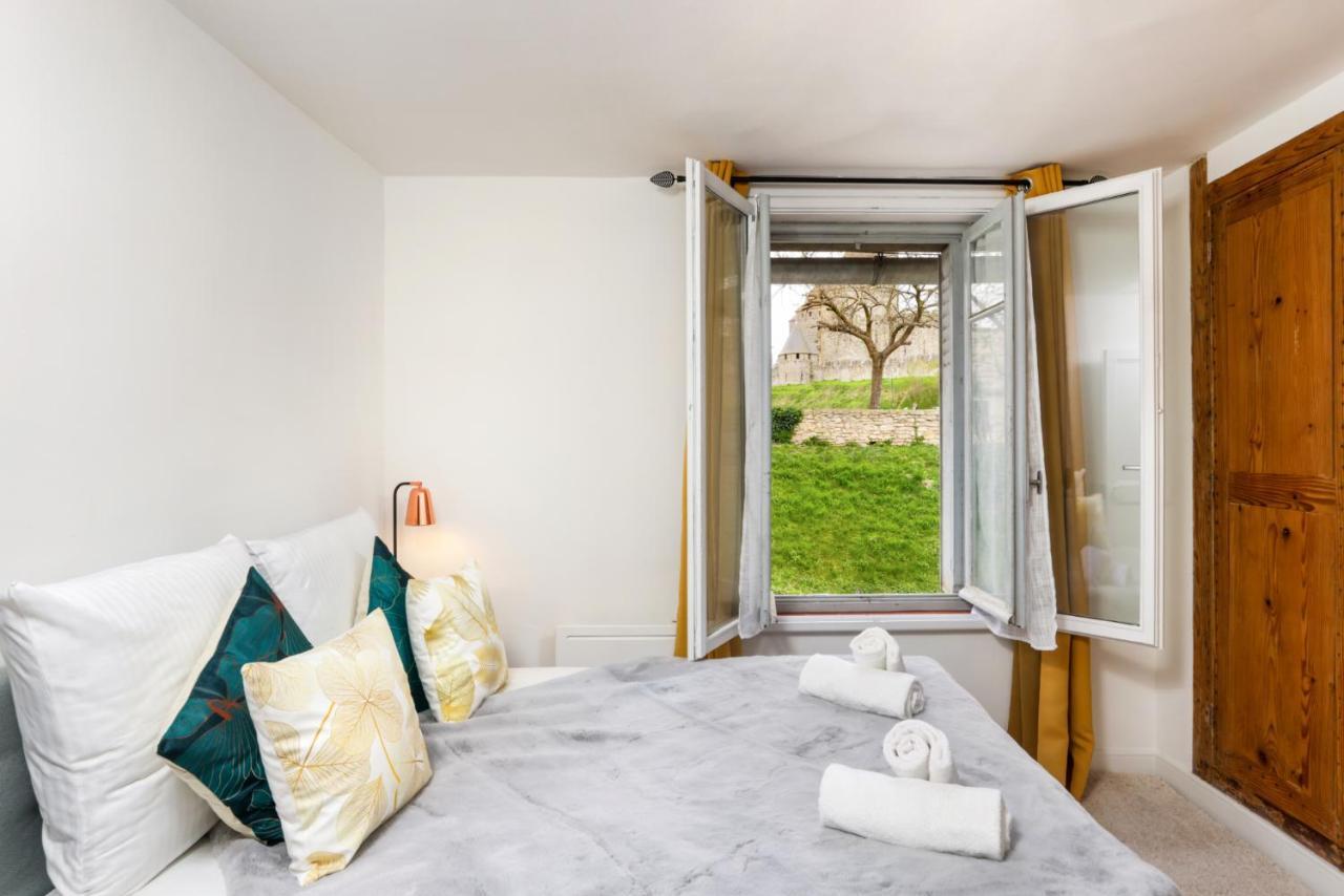 Le Pied A Terre De La Cite - Parking Au Pied De La Cite Leilighet Carcassonne Eksteriør bilde